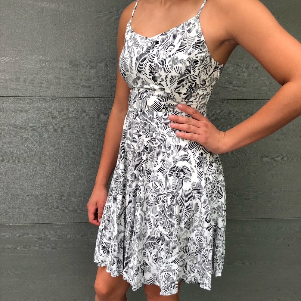 Black and white summer dress